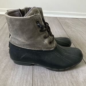 Sperry Women's Gray and Black Lace-Up Boots